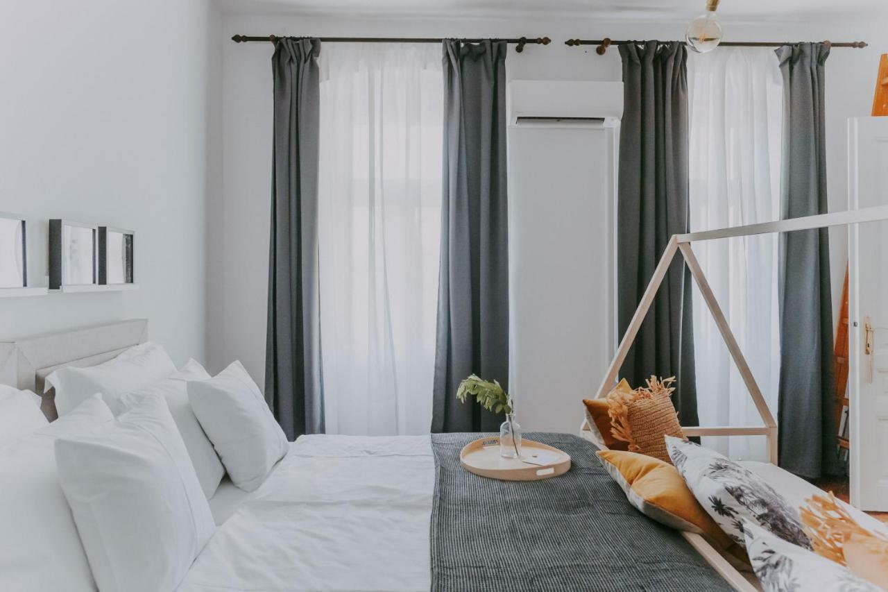Alloro Boutique Apartment Pula Exteriör bild